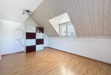 Charmante Villa mitoyenne en secteur résidentiel