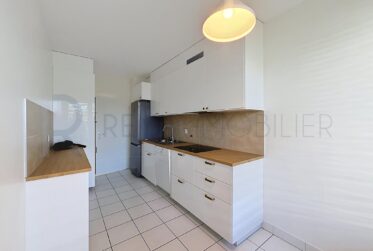 4 Rooms Flat, Condominium flat