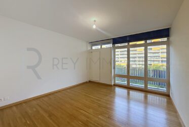 5 Rooms Flat