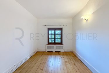 4.5 Rooms Wohnung