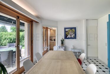 Agréable villa mitoyenne