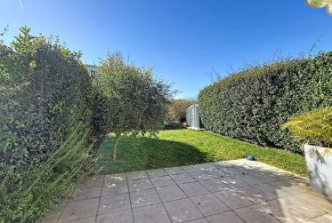 Charmante Villa mitoyenne en secteur résidentiel