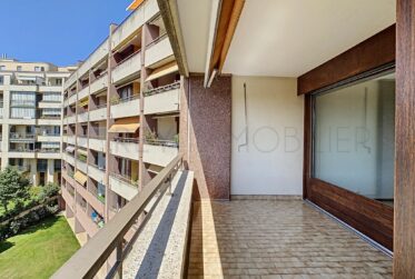 4 Rooms Flat, Condominium flat