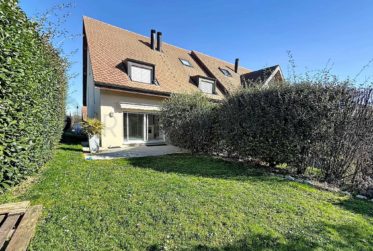 Charmante Villa mitoyenne en secteur résidentiel